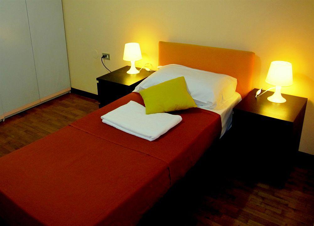 Star Hostel San Siro Fiera มิลาน ภายนอก รูปภาพ